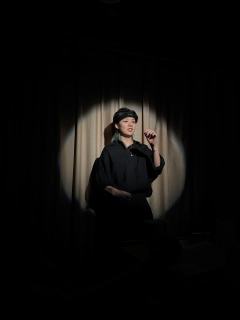 生命尽头,是过往的一切痕迹消失。
所以遗忘,是否算一种另类的