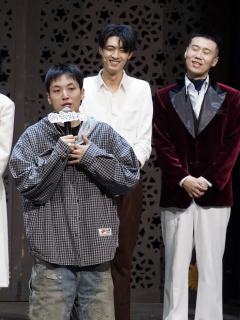 ⏰演出时长
150分钟,无中场休息
🏬演出地点
上海文化广