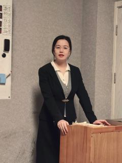老师的美貌是唯一救赎,证书才是终极彩蛋!
——当“补课”变成