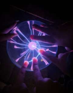 没想到，这次，玩家位也有自己的恋陪了！

卡司：
TAKUM