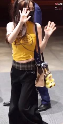 不是LaBuBu买不起 而是欣欣子同款的WaKuKu更有性价
