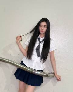 넌 왜 늘 튀는데 

#Hearts2Hearts #하츠