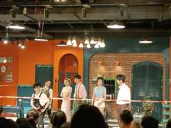 演出地点:虹口区瑞虹路188号瑞虹天地月亮湾L5-03
演出