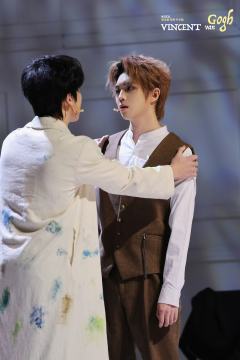 一直以来，我都很惊讶，文森特梵高为何能有如此魅力。若论技法，