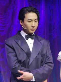 ⏰演出时长:90分钟
🏬演出地点:北外滩Tpark艺术中心