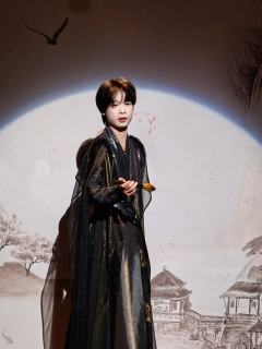 《琼崖2天涯》
体验角色:墨兰
时长:8.5H
体验店家:m