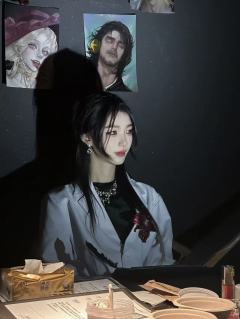 奥丁🎧:阿益
羌青瓷🦈:yico
阿奇🃏♥️:kyo