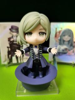 我需要你同我一起——越过“暴雨”。奖励是一个苦目糖果！