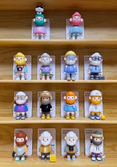 BOB第1代男友系列盲盒，毕业笔记～

2025.3.26拍