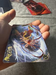 学校门口买的，两盒里出来的3张。帮看下真不真，顺便问下有人要