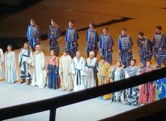 首先说一下剧院，邯郸大剧院音响是真的很好，好几首歌都唱的很爽