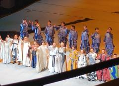 首先说一下剧院，邯郸大剧院音响是真的很好，好几首歌都唱的很爽