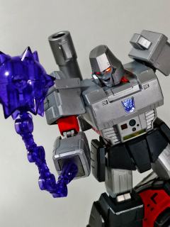 布鲁可威震天传奇版