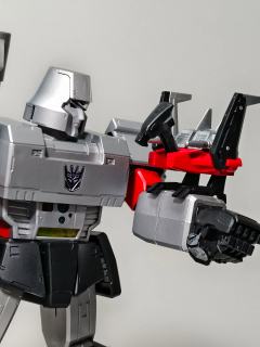 布鲁可威震天传奇版