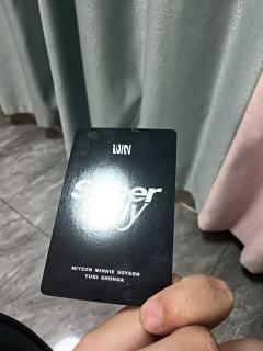 前面是wife，后面是super lady。哪位老师能帮忙见
