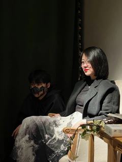 “我不是丢下你”
“即使以后我不在你身边,也要自己摸摸自己的