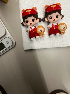 问真假，这个腮红正常吗？