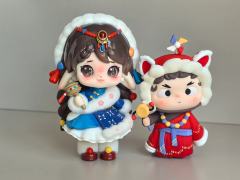 斗鸡眼和两个美女