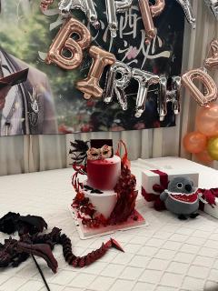 秦彻，生日快乐🎊