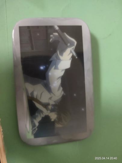 感觉买到盗版了，但是店家拒不承认😂有没有人帮我看看是不是盗版