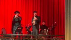 舞台剧《彩虹的尽头》repo
@ 上海茉莉花剧场上演了备受瞩