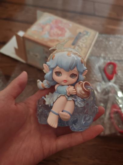 盯着只好久了～今天终于到手啦～开心～
