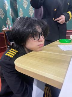 “听,车要开了,我们再重来一遍。”
体验店家:1219推理探