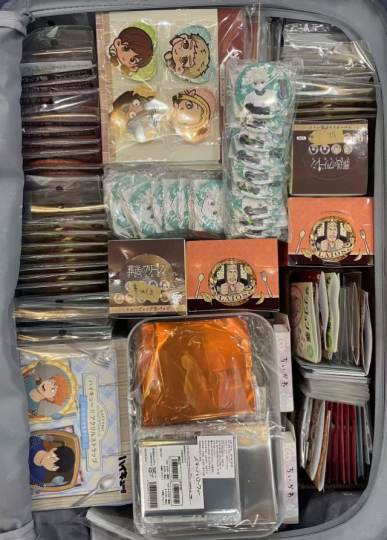 #作品ip（填写完整作品名，多个作品用/分开）迷宫饭/CKW/孤独摇滚/百变小樱