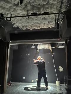 缪宏谟,你很会爱人!
缪宏谟,你说这些的时候很美!
缪宏谟,