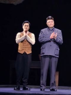 音乐剧《速记员》，她的眼里有光

🌟嗨，我是爱看剧的荣，这