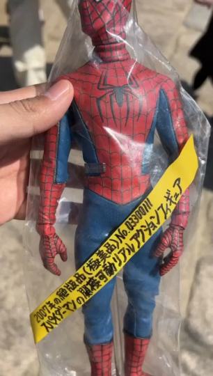 在日本跳蚤市场淘到的中古蜘蛛侠，有没有懂得？