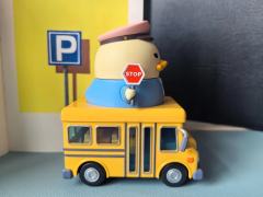 我的画和我的娃💛
憨憨鸭指挥交通中：请按规定停车🅿