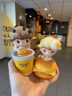 Dimoo✖️麦当劳汉堡🍔早餐组合