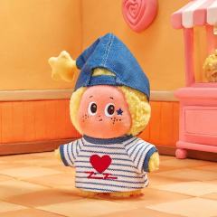 星星人怦然星动系列毛绒挂件盲盒发售信息：
线上发售时间:20