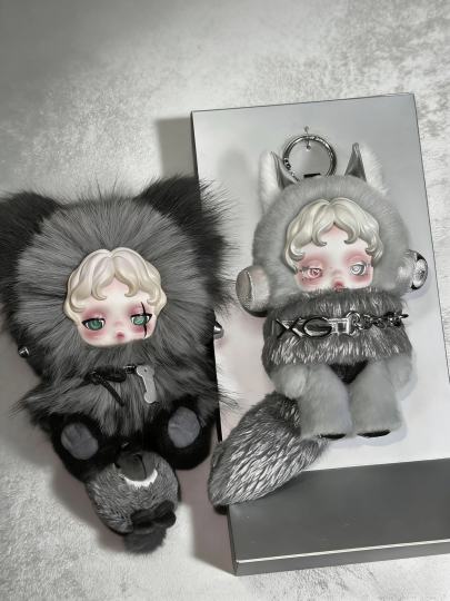 ✨ 质感封神！拿到手才懂什么叫实物比图片还惊艳。这是今年收到最满意的娃，设计感拉满，暗黑又带点甜酷一眼沦陷