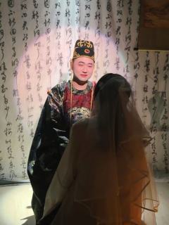 当“正确”带来伤害,“错误”给予温暖,我们该忠于抽象的道义,