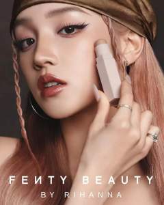 恭喜雨琦拿下
fentybeauty代言人！