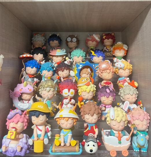 只有我还在喜欢huhu