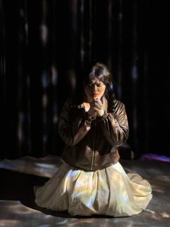 实在想不通怎么会有a本写得如此离谱，b本平平无奇，让我骂了几