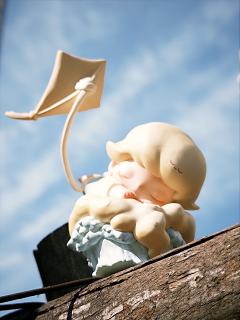 风来的时候，连小云朵都想跟着风筝去流浪