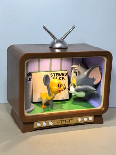 好看好看！！正好留下一对cp！想在要一个经典片头但是现在有点