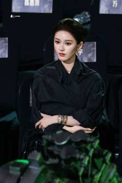 长得高是优势  站得高是本事