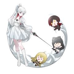 幸福是，我们四个围成一个圈.