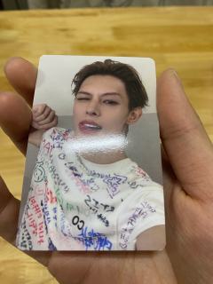 奶奶们快帮我看看这个是真的吗！！谢谢谢谢这个是环球幸运卡环球