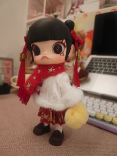 入了马上有钱！！超可爱的！！！发饰可以拆下来，眼睛可以转，这