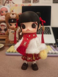 入了马上有钱！！超可爱的！！！发饰可以拆下来，眼睛可以转，这