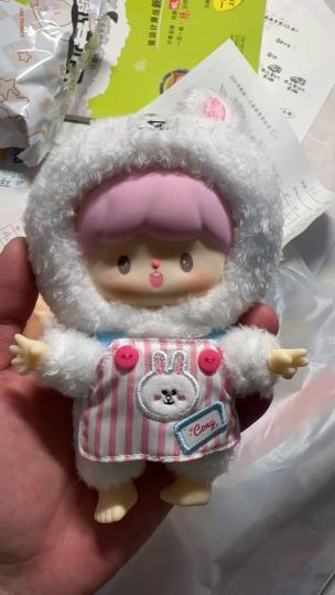 阿卓真的太可爱了，还可以换脸，可玩性很高