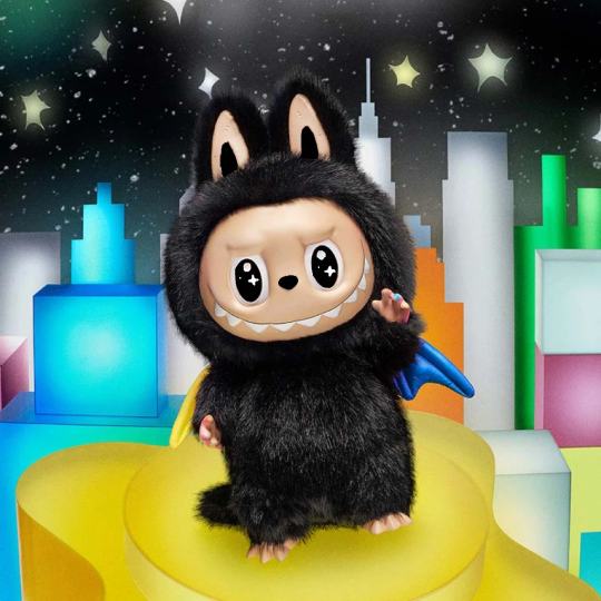 眼睛跟耳朵  为什么要弄那么丑的颜色  这样不是挺好的吗？高级感😭😭