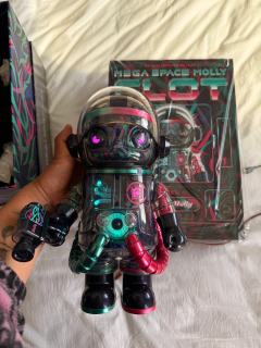 暗黑风的神，非这款莫属！
粉紫绿荆棘超帅的！！！编号2983