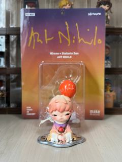 泡泡玛特Hirono小野与孙燕姿的联名限定吊卡——Hiron